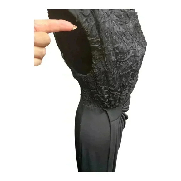 BLACK CAP SLEEVE FORMAL SEQUENCE RUFFLED APPLIQUE GOWN SIZE 14 - Picture 7 of 13